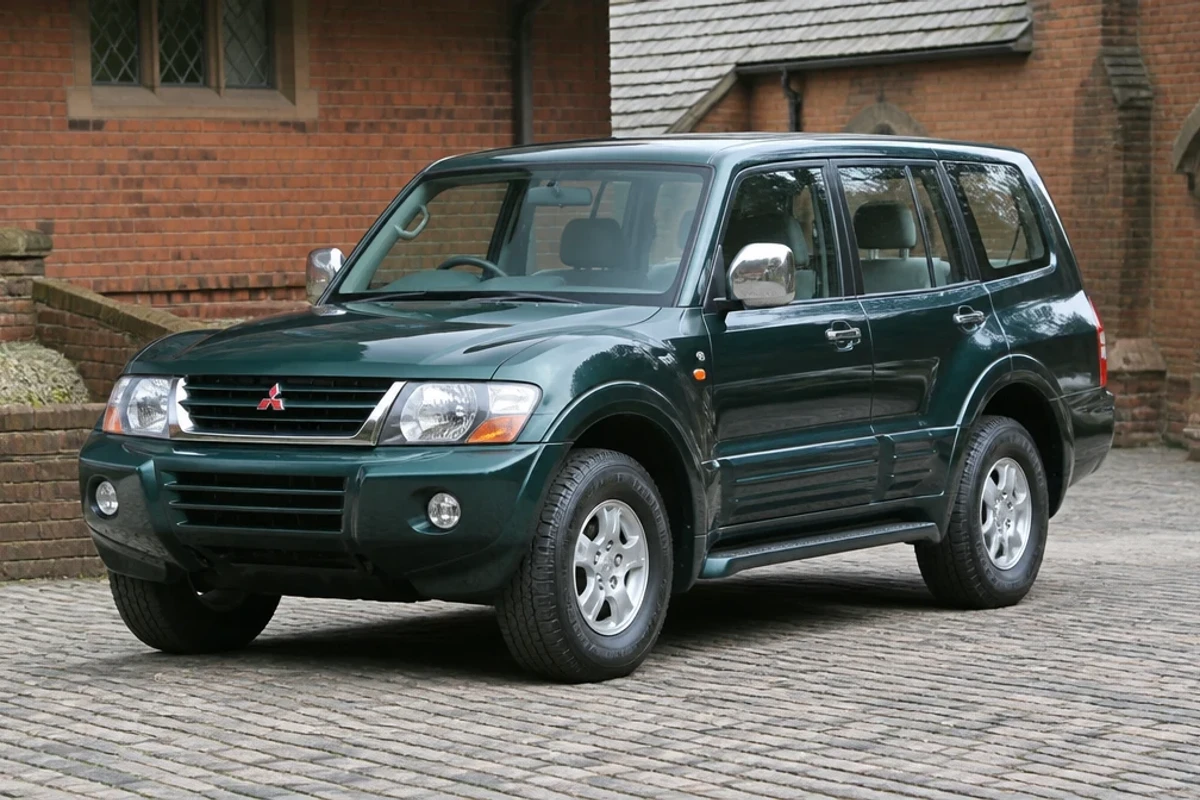 Mitsubishi Pajero Shogun 2000–2006