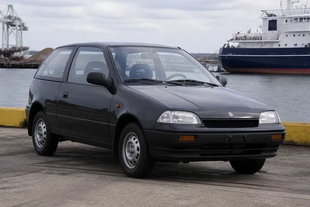 Suzuki Swift 1988–2003