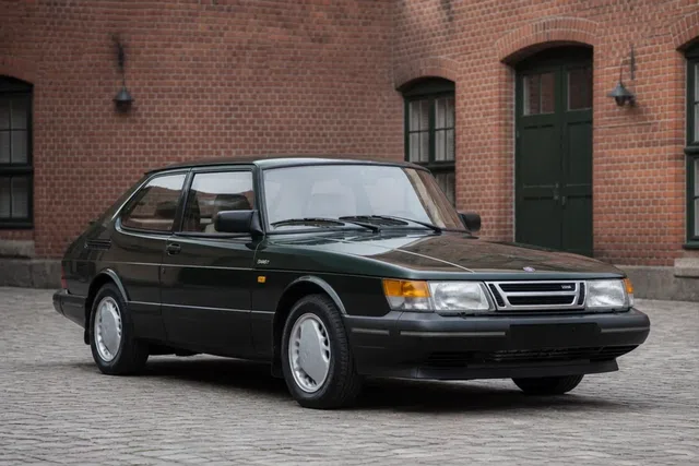 Saab 900 1978–1993
