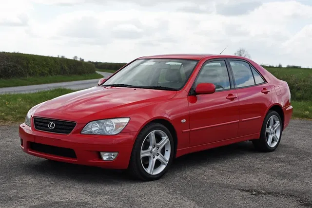 Lexus IS 1999–2005