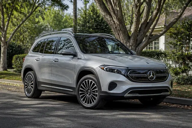 Mercedes EQB