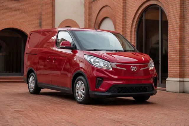 Maxus EV30