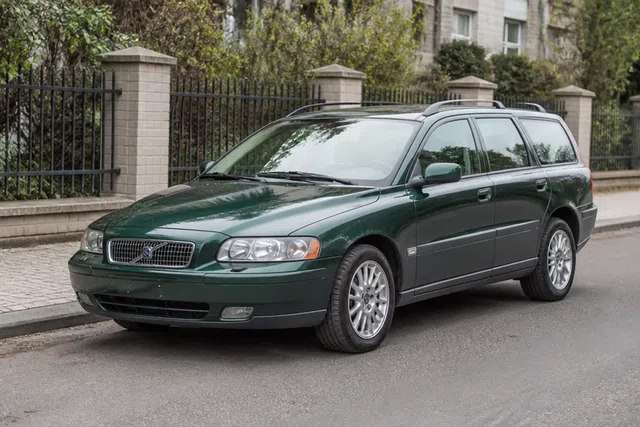Volvo V70 2000–2007