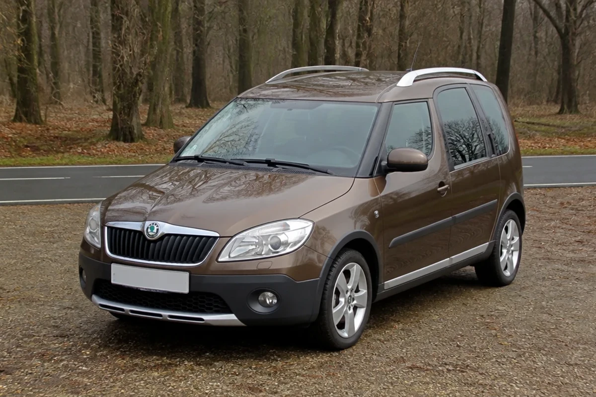 Skoda Roomster Scout 2007–2015