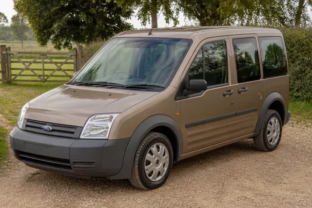 Ford Transit Connect 2002–2013