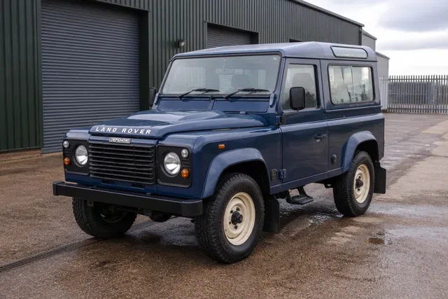 Land Rover Defender 1983–2016