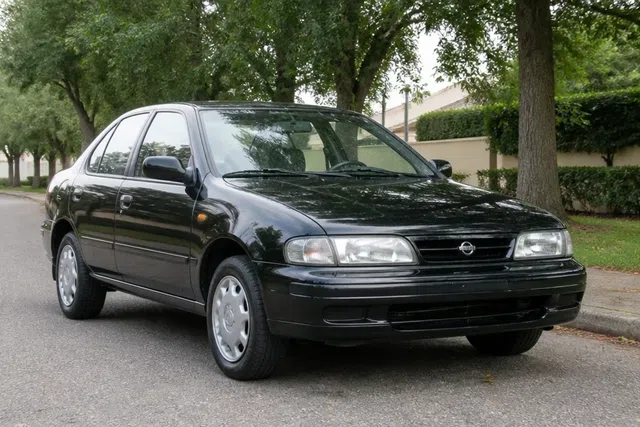 Nissan Almera 1995–2000