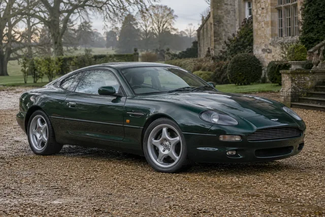 Aston Martin DB7