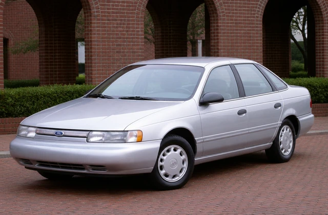 Ford Taurus 1991–1995