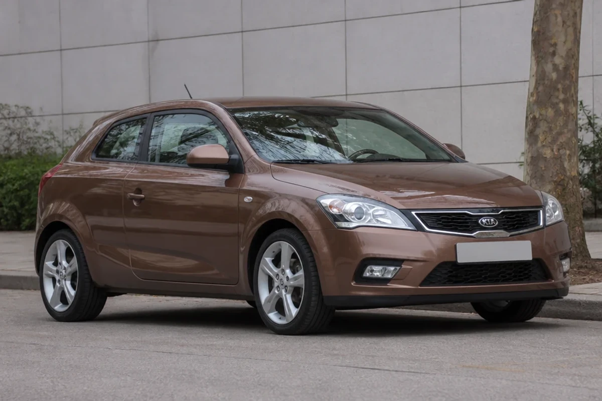 Kia ProCeed 2008–2012