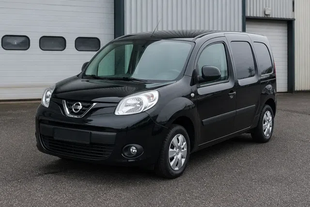 Nissan NV250