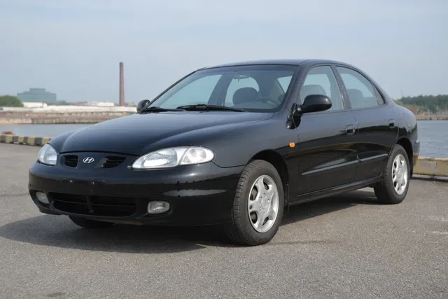 Hyundai Lantra 1990–1995