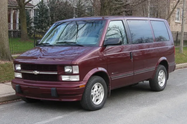 Chevrolet Astro Van