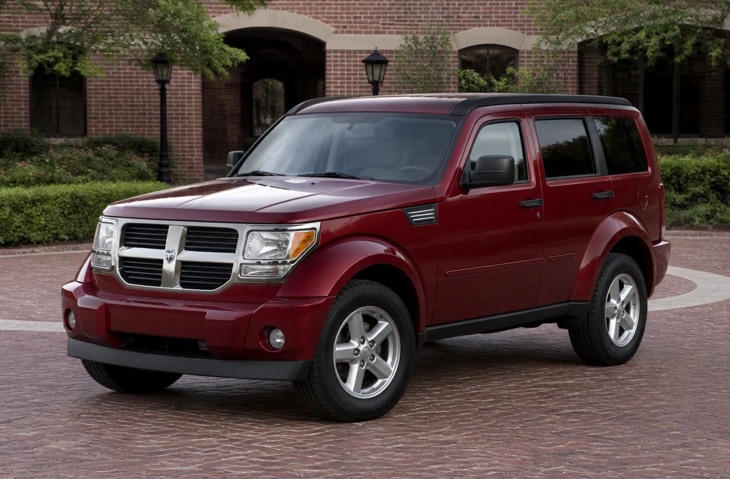 Dodge Nitro 2007–2012